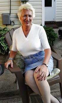 Hot mature in incredible