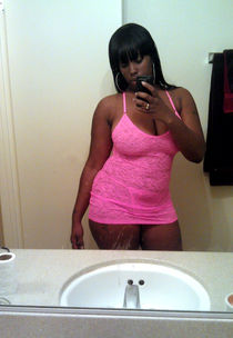 Tall babe Shalina Divine